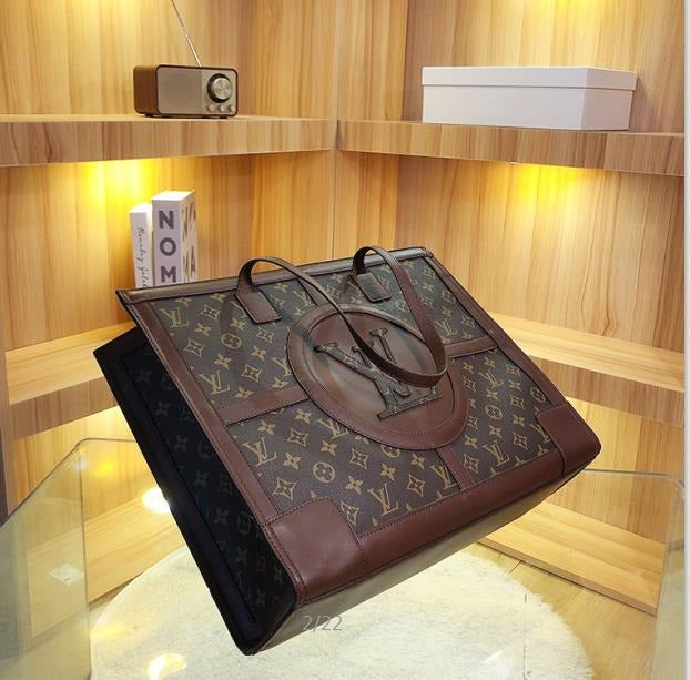 L- Tote Brown (5F32Z)