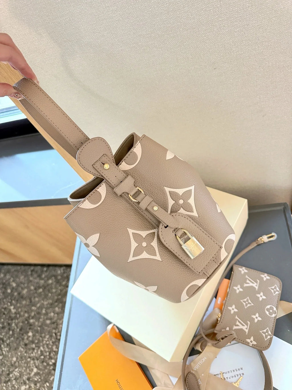 L-Newest Bag(QC311)