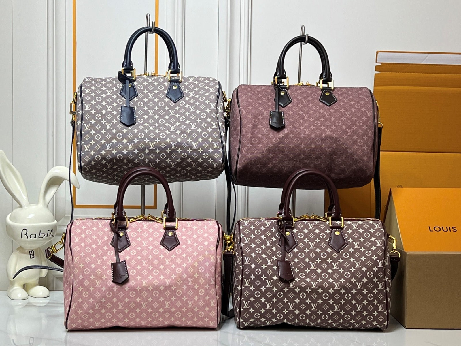 L- Tote Bag
