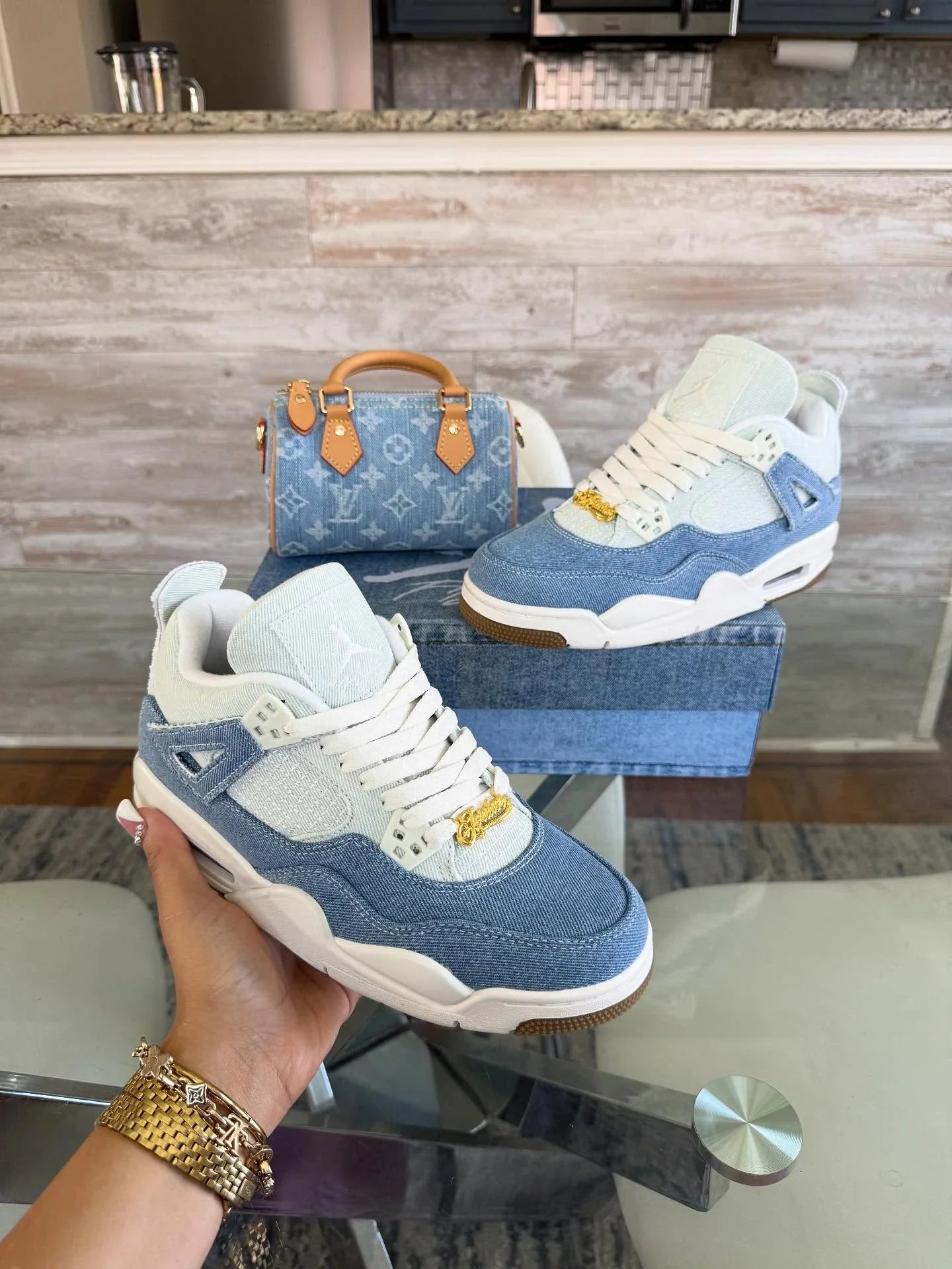 Small Pillow Bag and Light Blue Sneakers(MZHY2516)