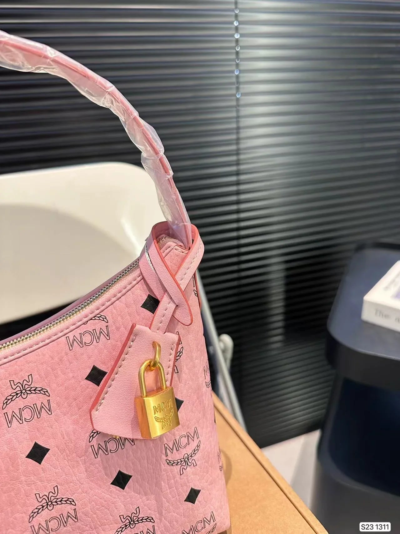 M-Leather Bag