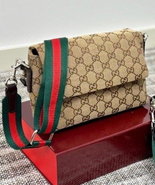 L-Crossbody