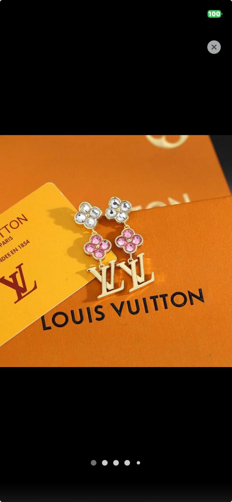 L- EARRINGS