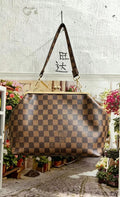 DESIGNER CLUTCH PURSE