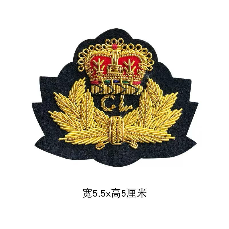 CL-DESIGNER BROOCHES