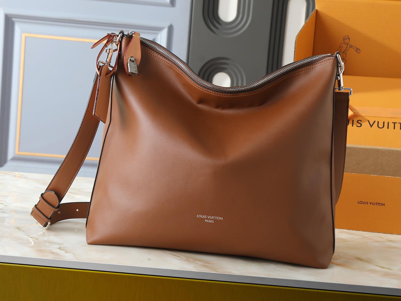 L- Purse (CH32S)