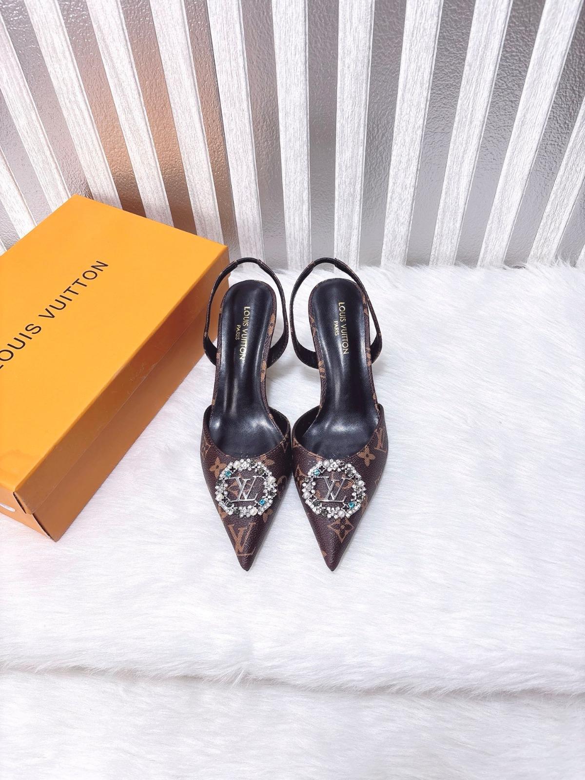 L-Sling Heel