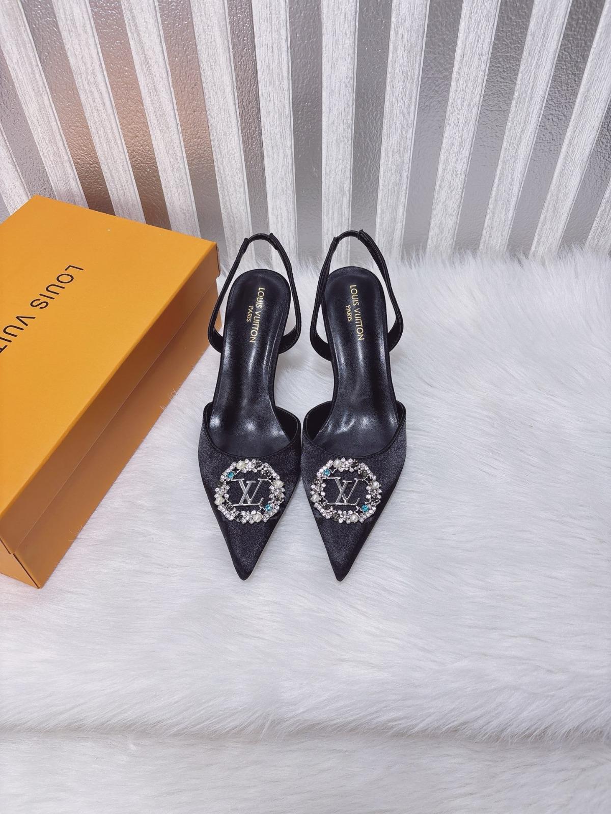 L-Sling Heel