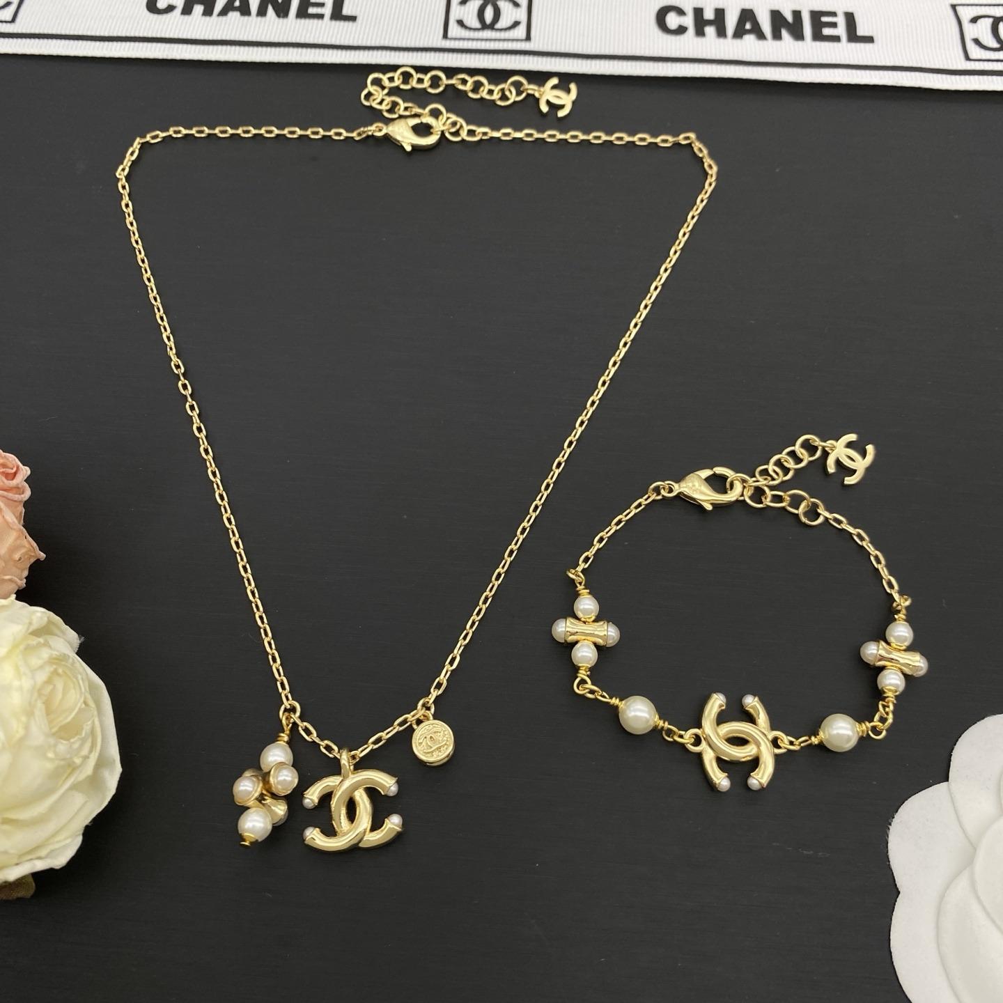C-Necklace 2pc Set