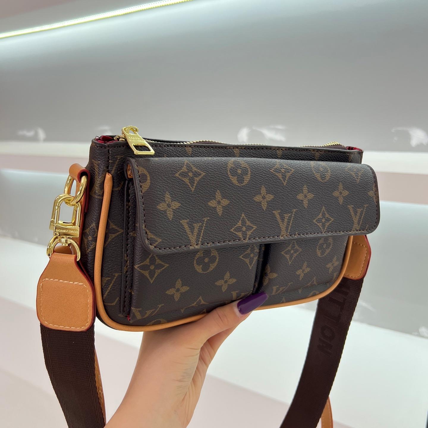 L-Handbag