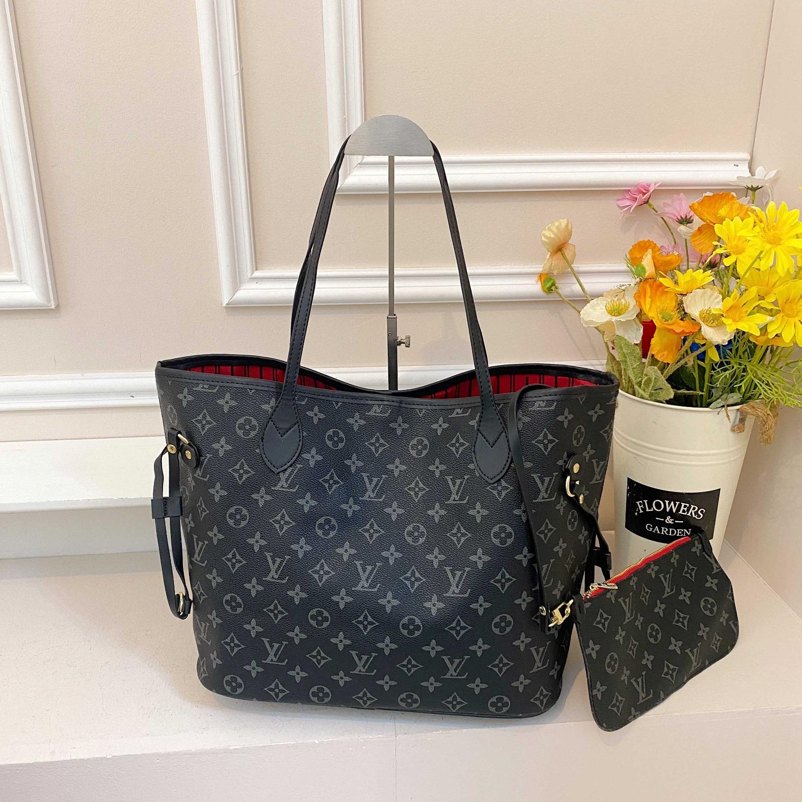 L-Tote