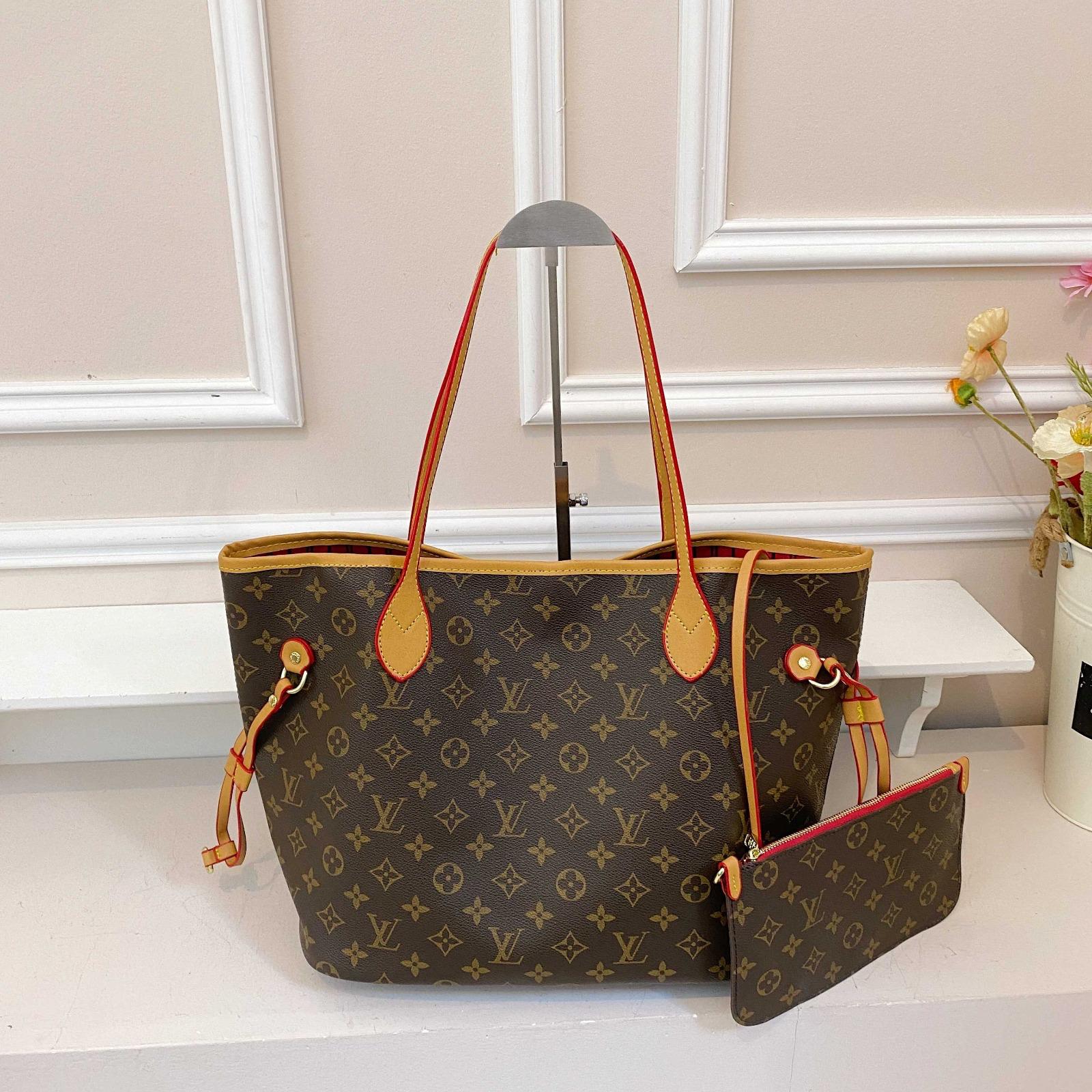 L-Tote