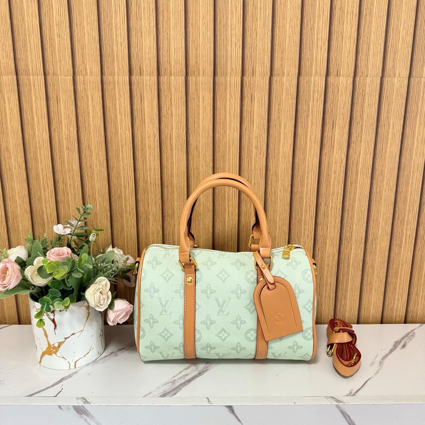 L-Handbag