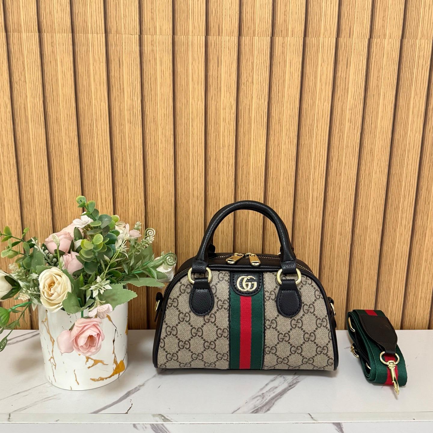 G-Handbag