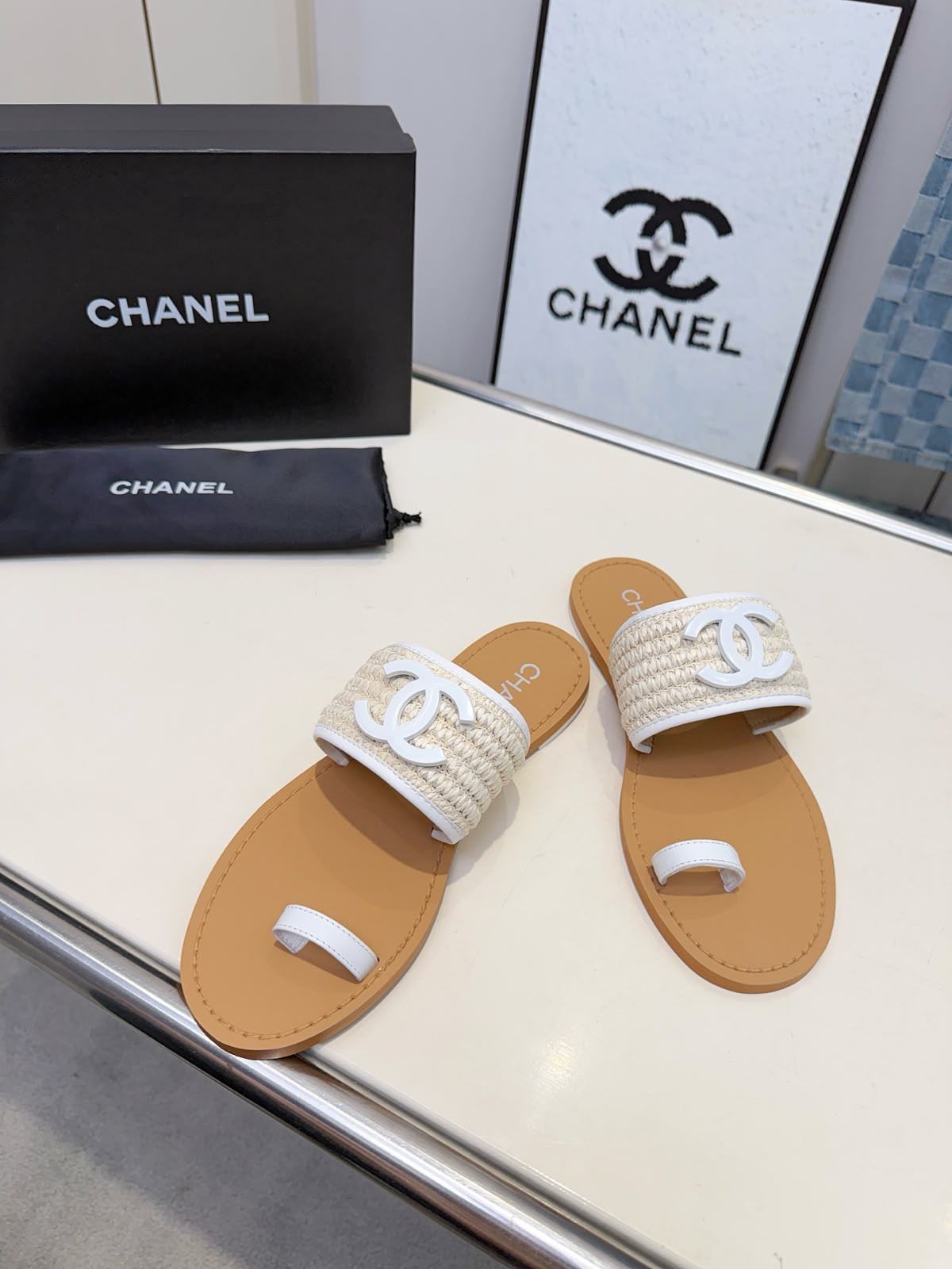 C-Sandals