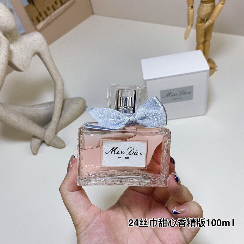 M- Perfume