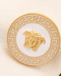 V-DESIGNER BROOCHES