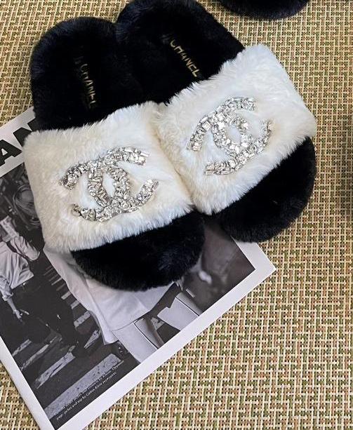 C-Fur Sandal