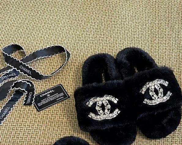 C-Fur Sandal