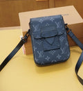 L-Crossbody Bag