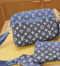 L-Shoulder Bag